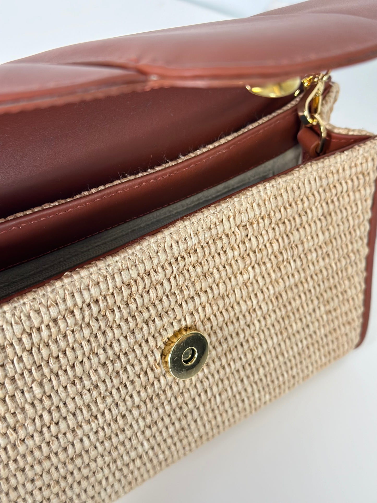 Allie Nappa Clutch Raffia (Limited Edition)