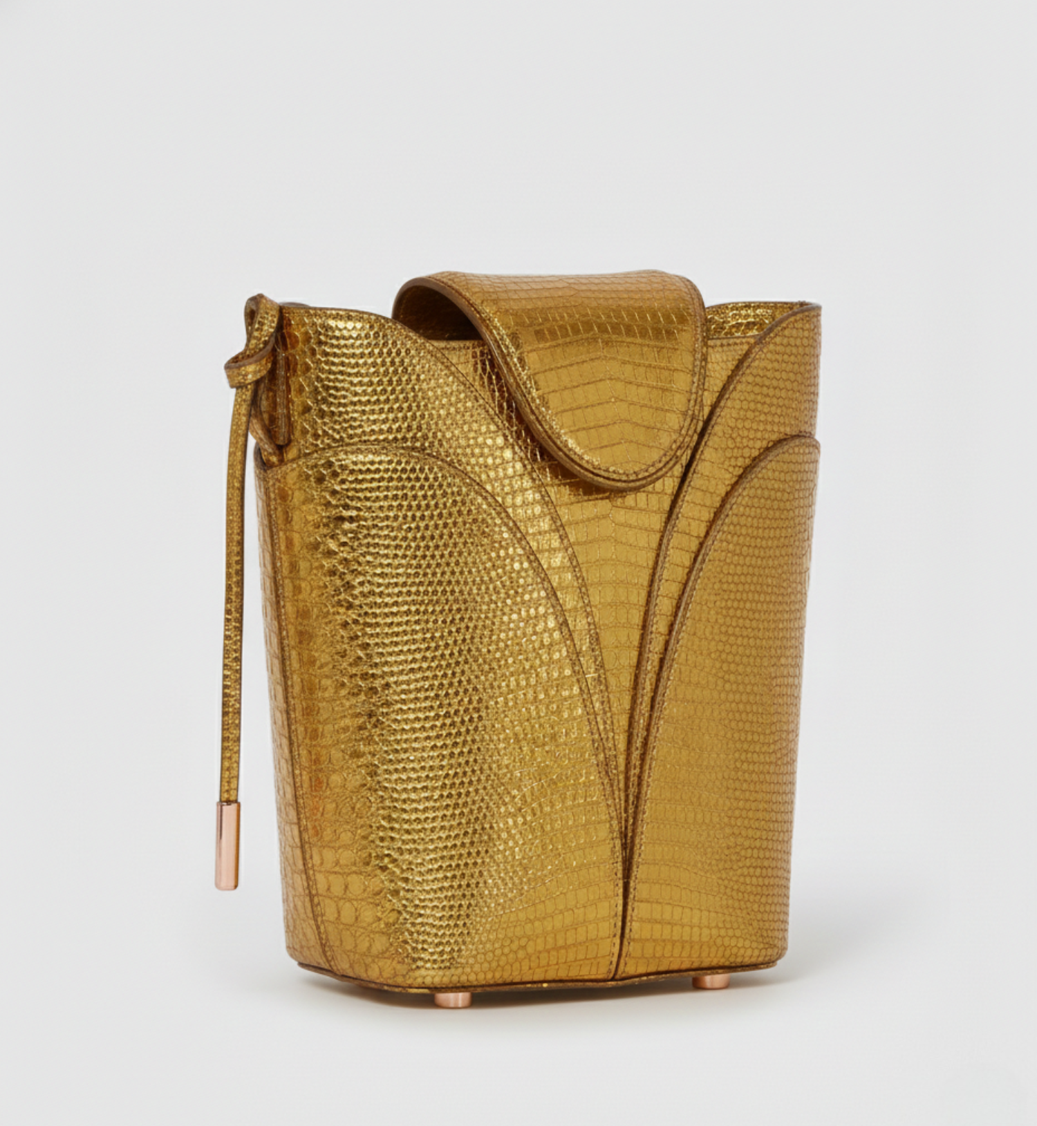 The Zena Kiss — Heirloom No. III